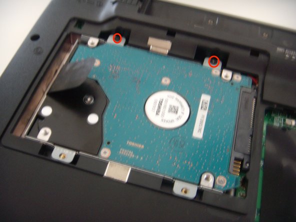 toshiba satellite pro T130-138 Teardown, getting hard disk case out: crwdns2935265:04crwdnd2935265:03crwdnd2935265:03crwdne2935265:0