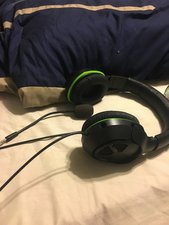 Mic works but online no sound xbox one