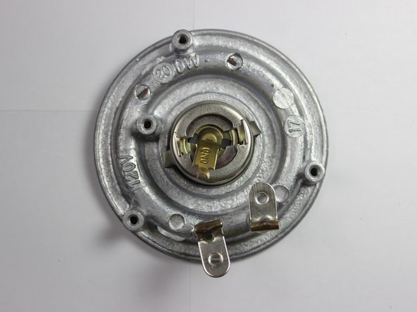 Black and Decker 3-Cup Rice Cooker Spring Replacement, Remove the hotplate Piece: crwdns2935265:012crwdnd2935265:02crwdnd2935265:02crwdne2935265:0