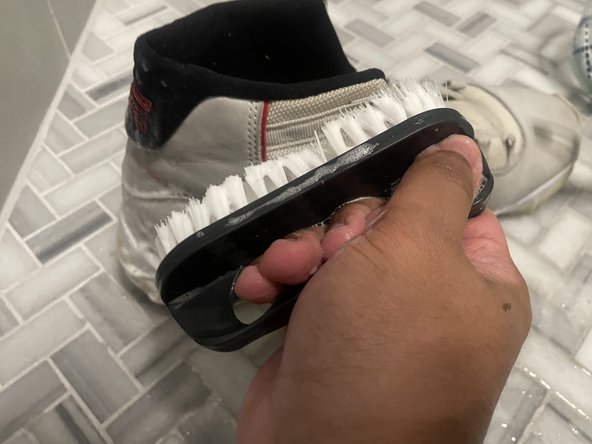 How to Clean Air Jordan 11 Shoes: crwdns2935265:05crwdnd2935265:02crwdnd2935265:02crwdne2935265:0