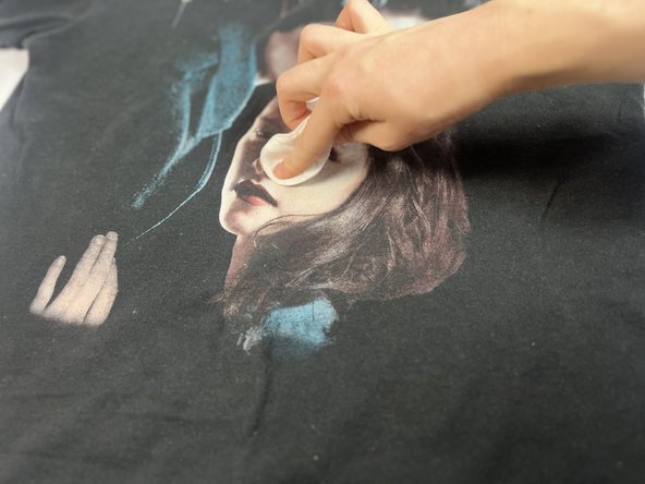 How to Restore Cracked Printed Lettering or Image on Clothing: step 2, image 2 of 2