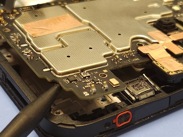 Revvl 6 Pro 5G Screen Replacement, Remove the Motherboard: crwdns2935265:020crwdnd2935265:03crwdnd2935265:03crwdne2935265:0