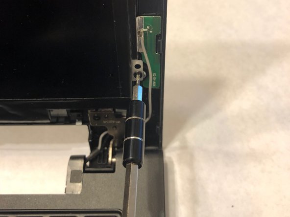 Lenovo S20-30 Display Monitor Replacement: crwdns2935265:05crwdnd2935265:02crwdnd2935265:02crwdne2935265:0