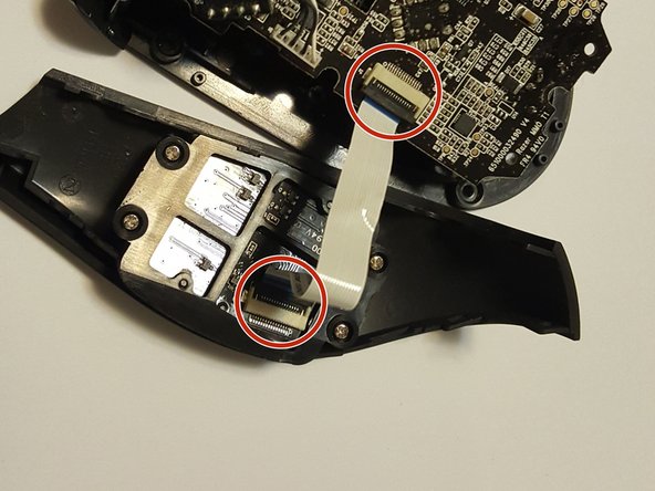 Razer Naga Epic Chroma Side Button Connection Strip Replacement: step 9, image 1 of 1