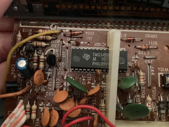 1976 General Electric Clock Radio Teardown: crwdns2935265:08crwdnd2935265:02crwdnd2935265:02crwdne2935265:0