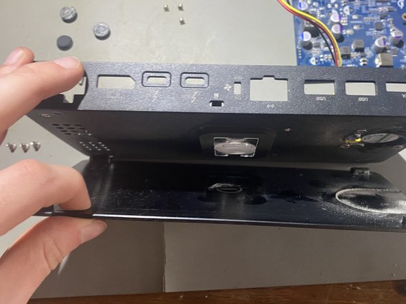 OWC Thunderbolt 3 Pro Dock fan replacement, Removing the top cover: crwdns2935265:04crwdnd2935265:03crwdnd2935265:03crwdne2935265:0