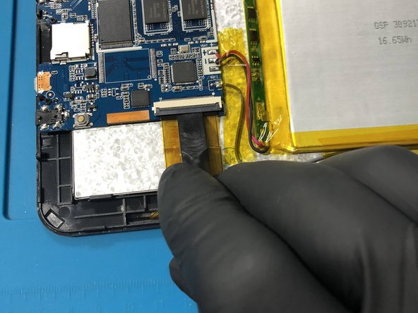 Polaroid P902 LCD and Digitizer  Replacement, Ribbons: crwdns2935265:03crwdnd2935265:02crwdnd2935265:03crwdne2935265:0