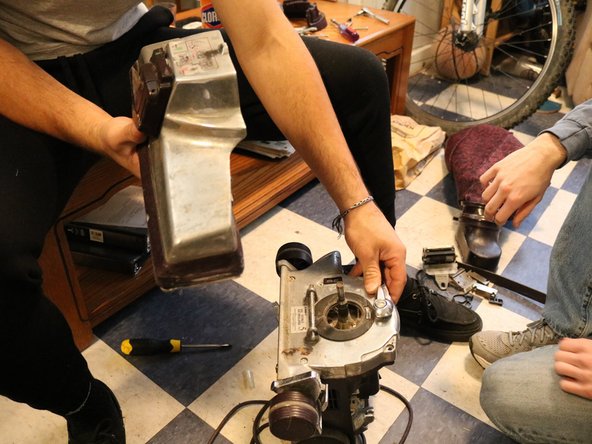 Kirby G5 Micron Magic Vacuum Teardown: crwdns2935265:025crwdnd2935265:03crwdnd2935265:03crwdne2935265:0