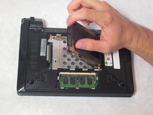 ASUS Eee PC 900HD Clicker Replacement: crwdns2935265:04crwdnd2935265:03crwdnd2935265:03crwdne2935265:0