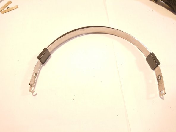 Koss Porta Pro Speaker Holder Replacement, Remove hoop holder: crwdns2935265:04crwdnd2935265:03crwdnd2935265:03crwdne2935265:0