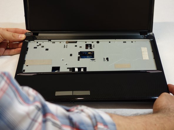 Motherboard by why! Replace W253EU: step 17, image 2 of 3