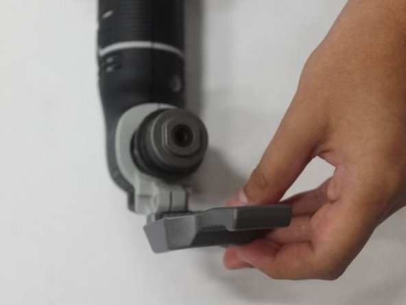 Porter-Cable PCC710B Housing and Cover Replacement: crwdns2935265:04crwdnd2935265:03crwdnd2935265:03crwdne2935265:0