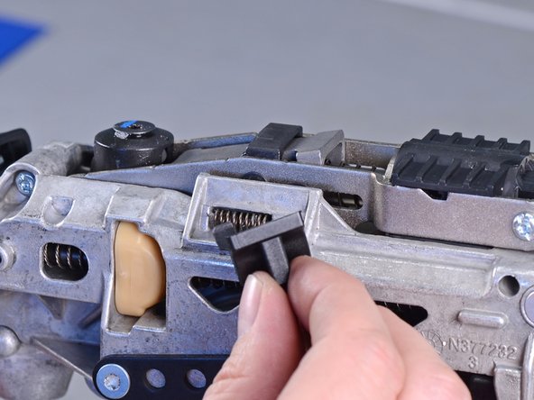 Dewalt Nailers DCN680D1 2018 Driver Blade Replacement: crwdns2935265:08crwdnd2935265:02crwdnd2935265:03crwdne2935265:0