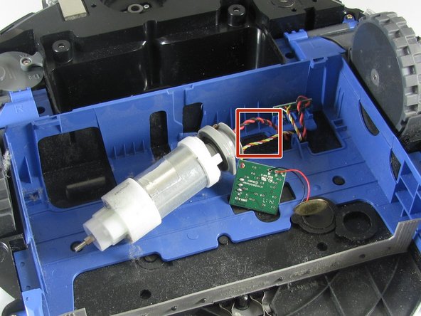 iRobot Roomba 655 Pet Series Brush Motor Replacement: crwdns2935265:09crwdnd2935265:03crwdnd2935265:03crwdne2935265:0