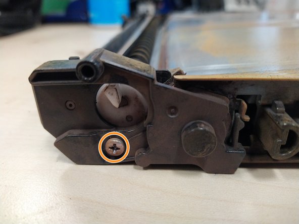 Repairing the Intermediate Transfer Belt (ITB), Remove the toner collector - second side: crwdns2935265:06crwdnd2935265:02crwdnd2935265:03crwdne2935265:0