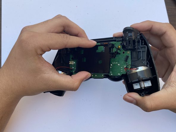 DulaShock 4 CUH-ZCT2 Potentiometer(s) Replacement: crwdns2935265:05crwdnd2935265:02crwdnd2935265:03crwdne2935265:0