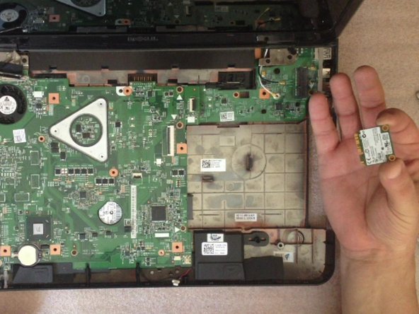 Dell Inspiron N5110 - WiFi Half Mini PCI card Replacement: crwdns2935265:04crwdnd2935265:03crwdnd2935265:03crwdne2935265:0