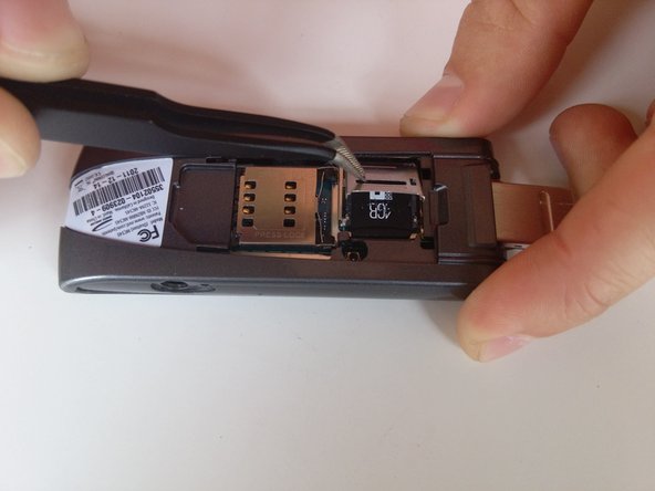 BRCK v1 Modem MicroSD Card Replacement, Modem MicroSD Card: crwdns2935265:09crwdnd2935265:02crwdnd2935265:03crwdne2935265:0