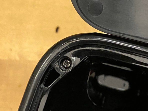 How to clean Cuisinart DGB-850 grinder: crwdns2935265:08crwdnd2935265:02crwdnd2935265:02crwdne2935265:0