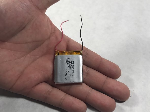 iHome iM71SC Battery Replacement: crwdns2935265:06crwdnd2935265:02crwdnd2935265:02crwdne2935265:0