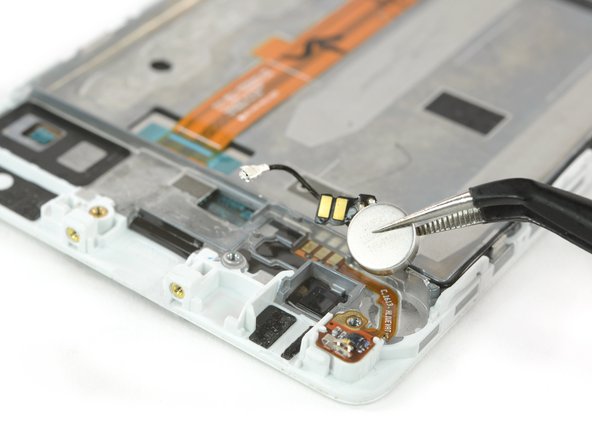 Huawei P9 Display Assembly with Frame Replacement: crwdns2935265:016crwdnd2935265:02crwdnd2935265:03crwdne2935265:0