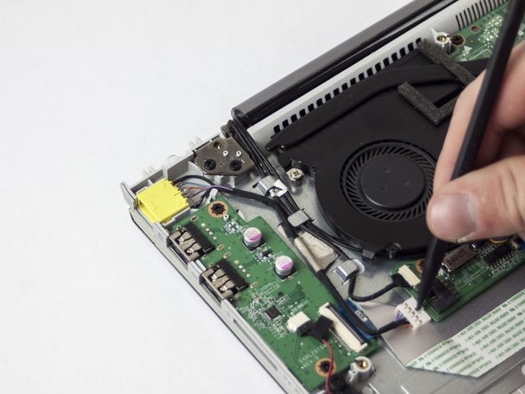 Lenovo IdeaPad U430 Touch Charging Port Replacement, Charging Port: crwdns2935265:04crwdnd2935265:02crwdnd2935265:02crwdne2935265:0