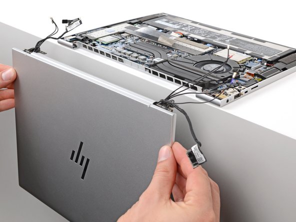 HP EliteBook 845 G9 Display Assembly Replacement, Remove the screen: crwdns2935265:016crwdnd2935265:03crwdnd2935265:03crwdne2935265:0