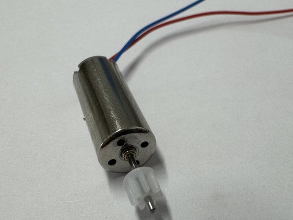 2.4ghz remote control helicopter Teardown, Motor Removal: crwdns2935265:022crwdnd2935265:03crwdnd2935265:03crwdne2935265:0