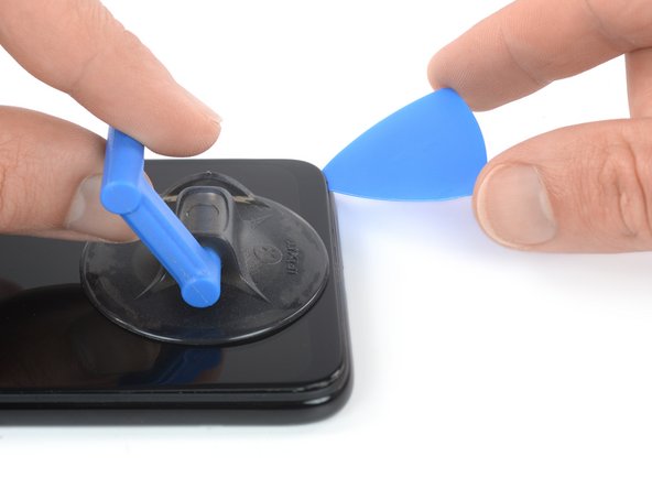 Xiaomi Redmi Note 7 Screen Replacement, Insert an opening pick: crwdns2935265:021crwdnd2935265:03crwdnd2935265:03crwdne2935265:0