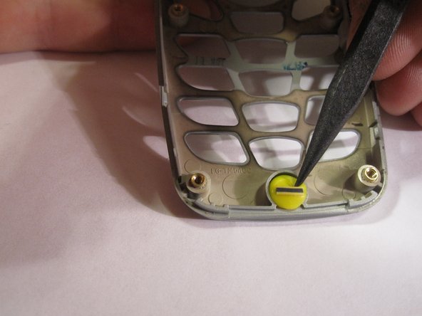 LG VX4400 Microphone Replacement, Microphone: crwdns2935265:07crwdnd2935265:02crwdnd2935265:03crwdne2935265:0