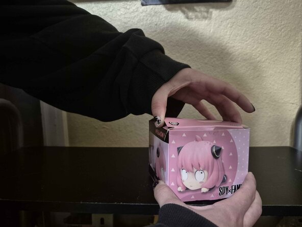 How to Repair a Damaged Collectible Box, How to Repair a Damaged Collectible Box: step 1, image 1 of 3