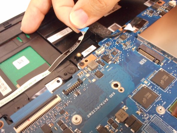 Asus Q524U Motherboard Replacement: stap 0, afbeelding 3 van 3
