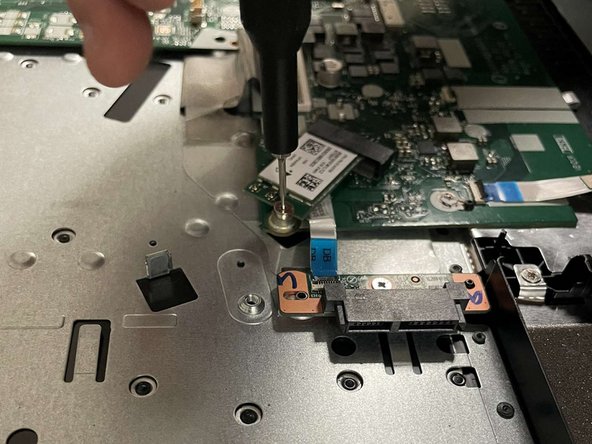 Lenovo IdeaPad 330-15ARR Wi-Fi Card Replacement: crwdns2935265:04crwdnd2935265:02crwdnd2935265:03crwdne2935265:0