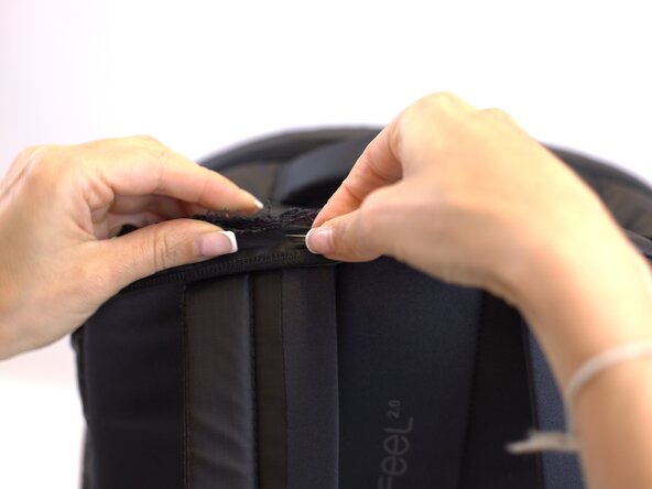 How to fix a Detached Backpack Strap, Fix the strap in place: crwdns2935265:04crwdnd2935265:02crwdnd2935265:03crwdne2935265:0