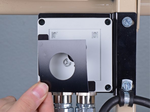 EDCO Disk Grinder 50200-HD On/Off Switch Replacement: crwdns2935265:07crwdnd2935265:03crwdnd2935265:03crwdne2935265:0