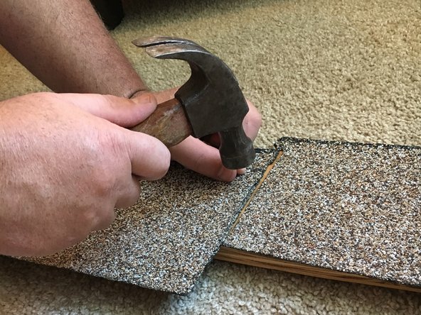 Roof Shingle Replacement: passo 5, immagine 2 di 2