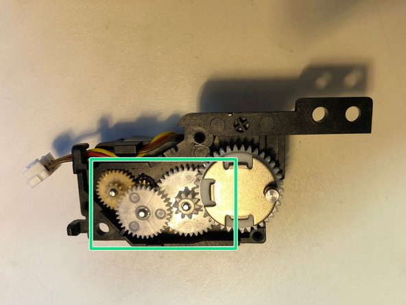 Sony MP-F75W Teardown, Disassembling the Eject Gear Box: stap 0, afbeelding 2 van 2