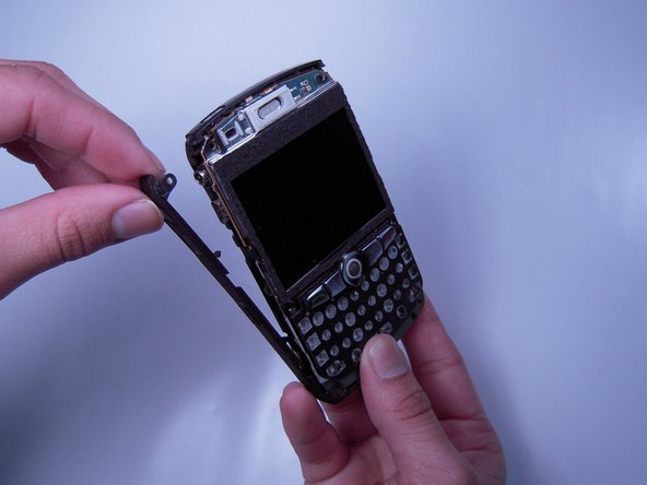 Blackberry Curve 8310 Screen Housing Replacement: crwdns2935265:09crwdnd2935265:02crwdnd2935265:02crwdne2935265:0
