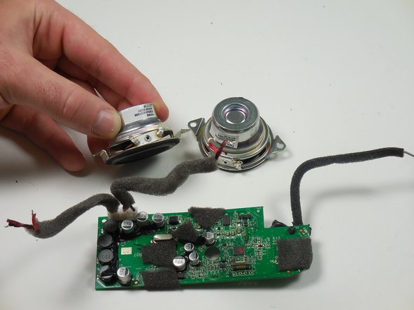 JBL Flip Speaker Replacement: crwdns2935265:09crwdnd2935265:03crwdnd2935265:03crwdne2935265:0