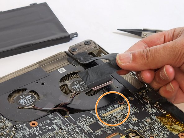How to Replace MSI P65 Creator Fan Assembly: stap 0, afbeelding 2 van 2