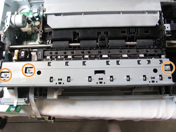 HP Photosmart c3180 Main Circuit Board Replacement, Feed Roller Assembly: crwdns2935265:023crwdnd2935265:02crwdnd2935265:02crwdne2935265:0