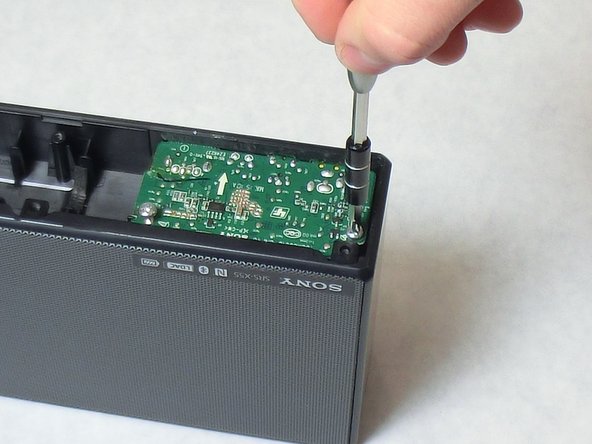 Sony SRS-X55 Input Board Replacement: crwdns2935265:04crwdnd2935265:03crwdnd2935265:03crwdne2935265:0