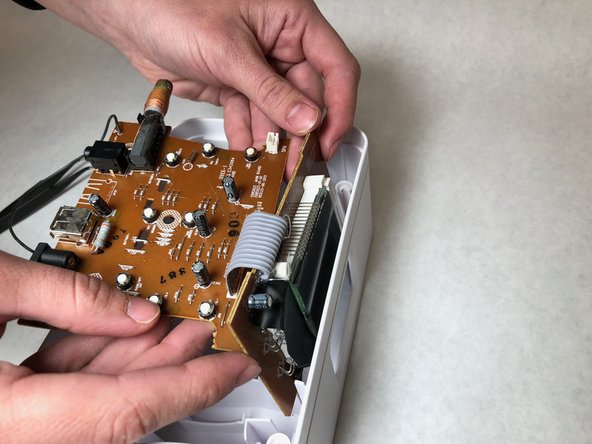 RCA RCR8622 Buttons Replacement: crwdns2935265:05crwdnd2935265:02crwdnd2935265:03crwdne2935265:0