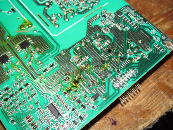 Acer AL2216W Capacitor Replacement, Solder the new capacitors in: crwdns2935265:018crwdnd2935265:02crwdnd2935265:03crwdne2935265:0