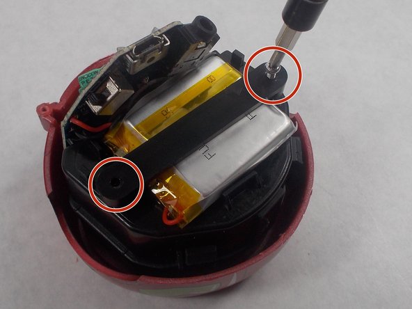 Marvel iHome MR-M66 Battery Replacement: crwdns2935265:08crwdnd2935265:02crwdnd2935265:02crwdne2935265:0