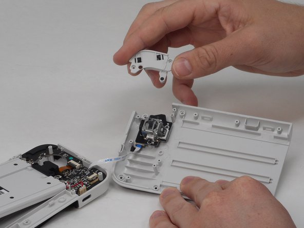 GameSir X2 Type-C Left Trigger Replacement: crwdns2935265:08crwdnd2935265:02crwdnd2935265:02crwdne2935265:0