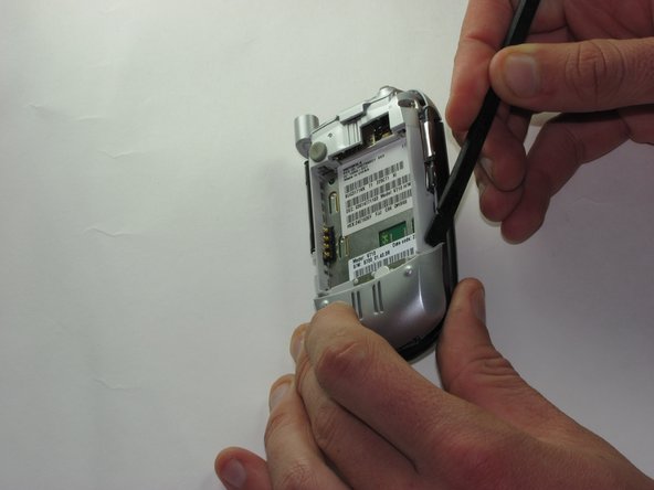 Motorola V710 Logic Board Replacement: crwdns2935265:05crwdnd2935265:02crwdnd2935265:03crwdne2935265:0