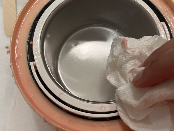 How to Remove Hard Wax from a Wax Warmer: crwdns2935265:06crwdnd2935265:02crwdnd2935265:02crwdne2935265:0