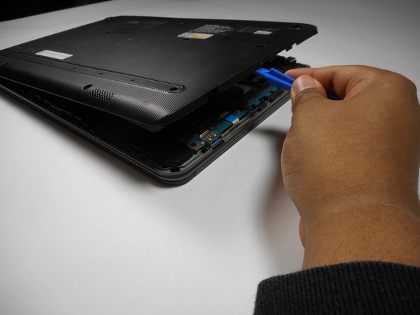 Toshiba Satellite U925T-S2120 Heat Sink Replacement: crwdns2935265:03crwdnd2935265:02crwdnd2935265:02crwdne2935265:0