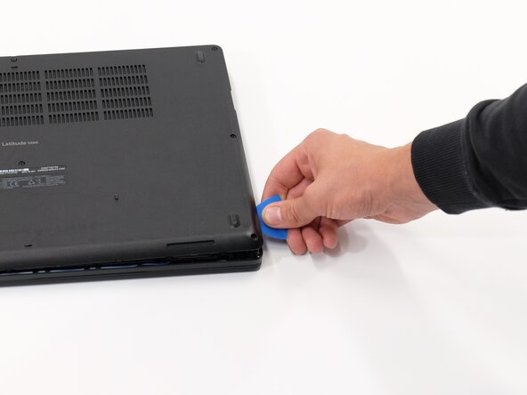 Dell Latitude 5580 Battery Replacement, Battery: crwdns2935265:01crwdnd2935265:03crwdnd2935265:03crwdne2935265:0